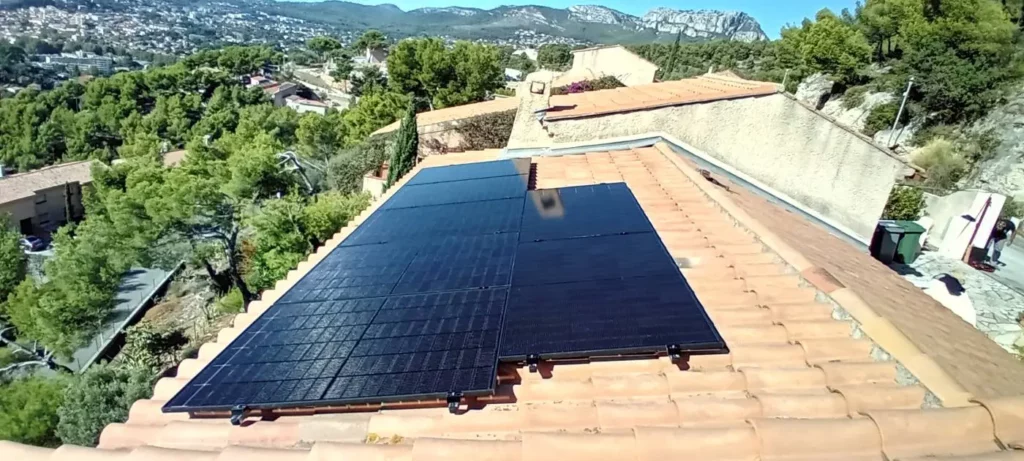 Installation de panneaux photovoltaïques Dualsun bi-verre- 3 kwc de puissance