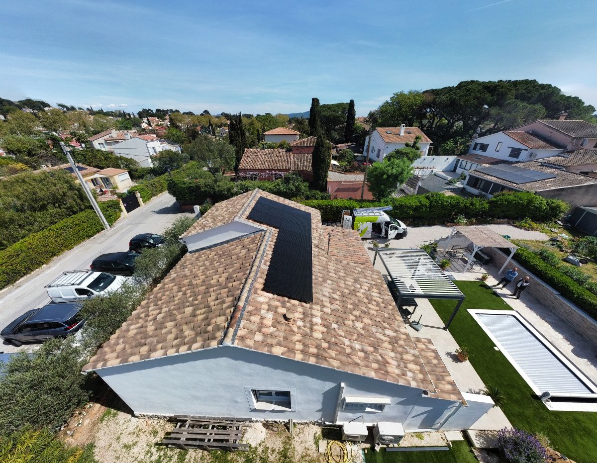Enr Solutions Installation Photovoltaique Toulon Installation De Panneaux Photovoltaiques Solutium 4 Kwc De Puissance2