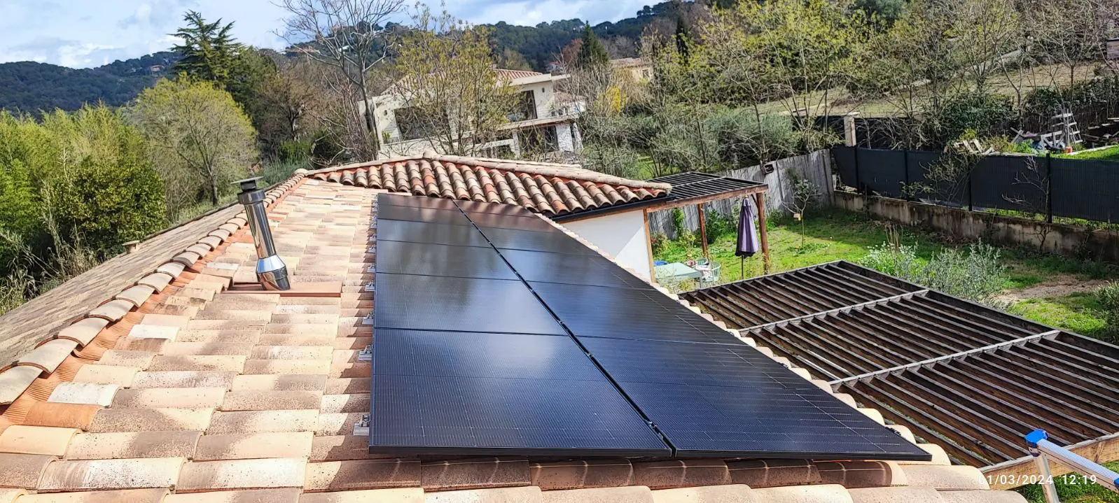 Enr Solutions Installation Photovoltaique Toulon Installation De Panneaux Photovoltaiques Solutium Bi Verre 5.1 Kwc De Puissance 1.jpg