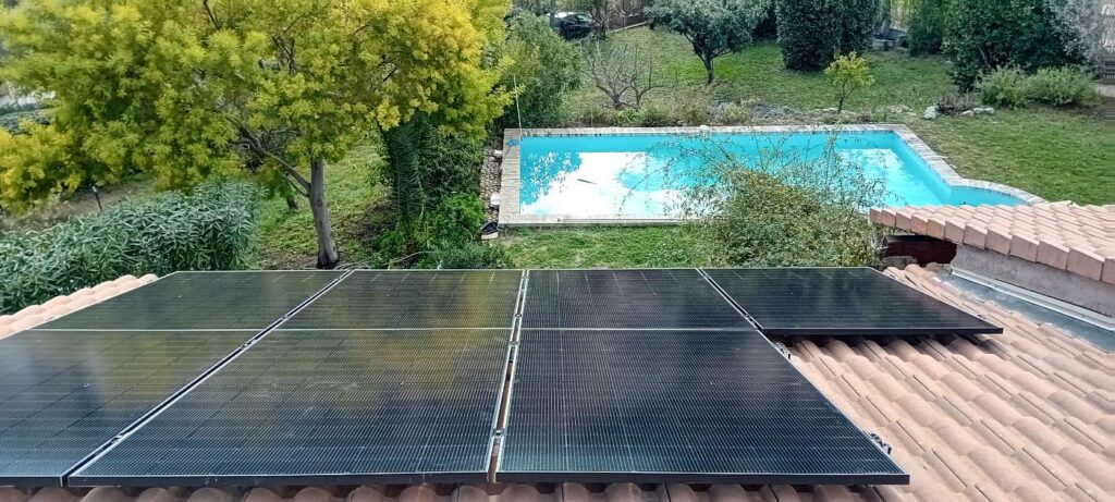 Installation de panneaux photovoltaïques bi-verre Solutium – 3 kwc de puissance